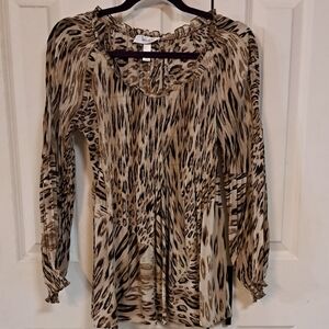 Dressbarn Leopard Print Women's Top.